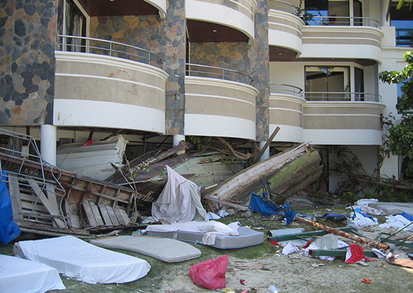 Tsunami Thailand Phi Phi Island 2004